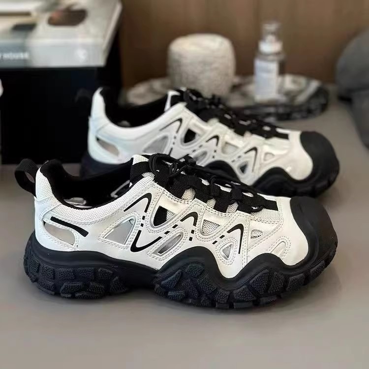Tênis Feminino Vazado Moderno  - Outdoor Sports Shoes avaliação e preço